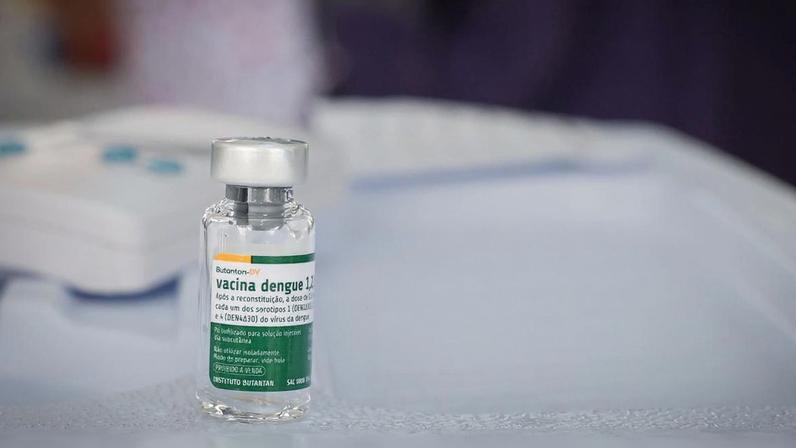Botucatu (SP), 18/01/2026 - O ministro da Saúde, Alexandre Padilha, iniciou a vacinação contra a dengue com a primeira vacina 100% nacional, de dose única, desenvolvida pelo Instituto Butantan. Foto: Walterson Rosa/MS