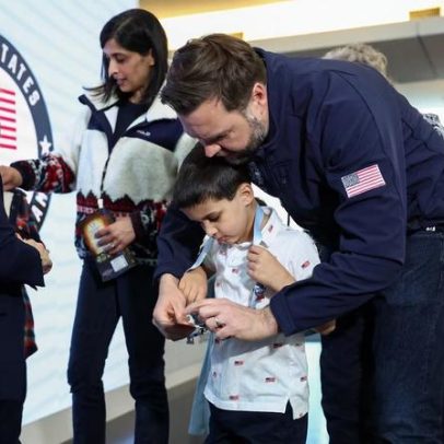 Vance viaja ao exterior para Olimpíadas de Inverno, escala Armênia e Azerbaijão