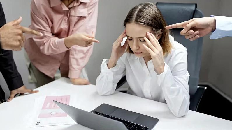 Denúncias por assédio moral no trabalho sobem mais de 20% em 2025