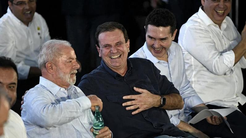 O presidente Lula e o prefeito do Rio de Janeiro, Eduardo Paes. Foto: Mauro Pimentel/AFP