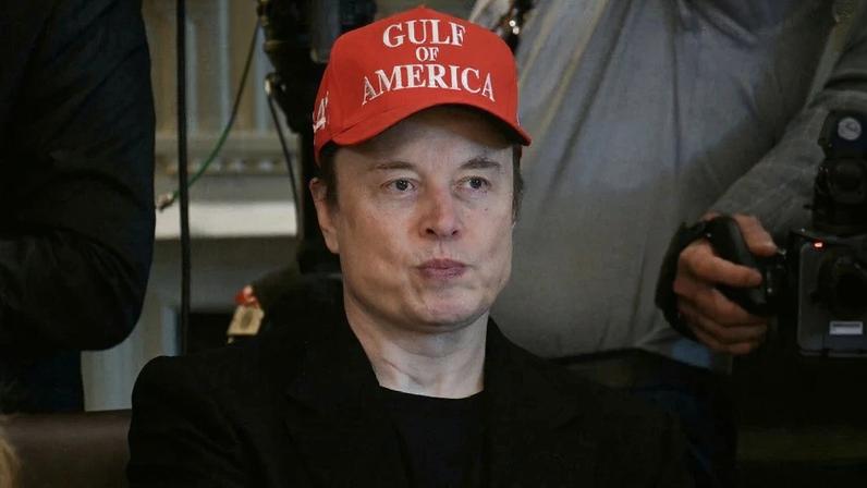 Musk duplica fortuna e segue como o mais rico do mundo, diz Forbes