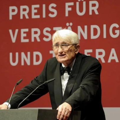 Por que Habermas entra em queda de influência