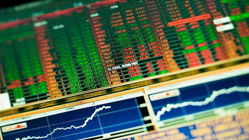 O Ibovespa fechou em alta nesta quinta-feira (19).
