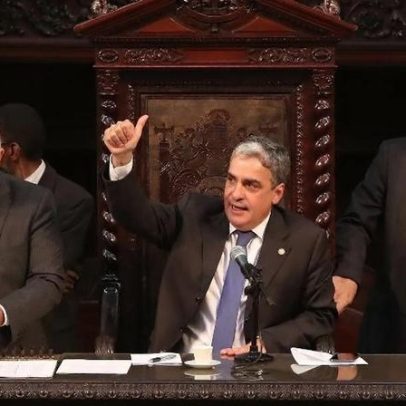 Eleição indireta no RJ com voto secreto favorece candidato do PT