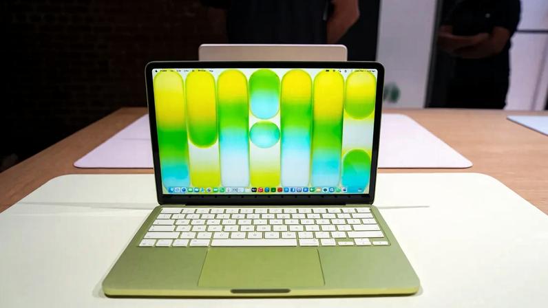 030426_Apple_MacBook_Neo_ADiBenedetto_0001