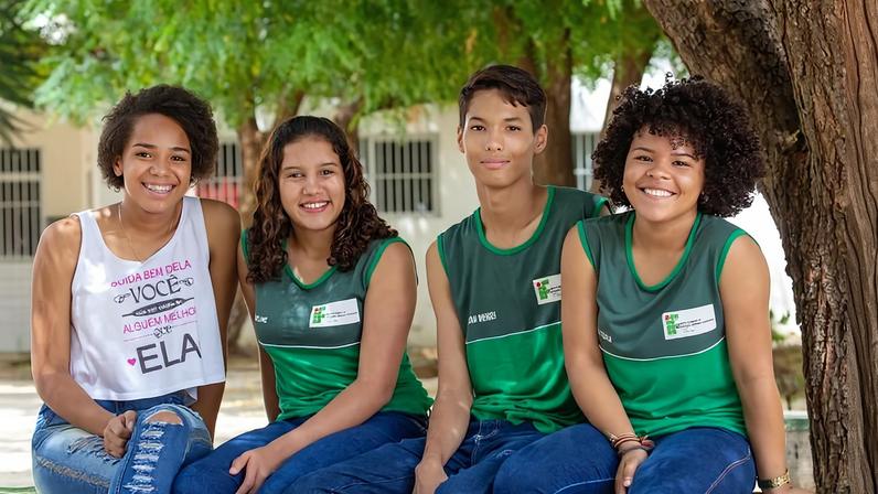 MEC mobiliza escolas para combater violência de gênero