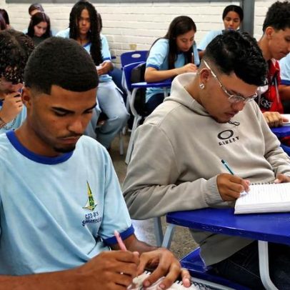Sistema permite emitir certificado de conclusão do ensino médio