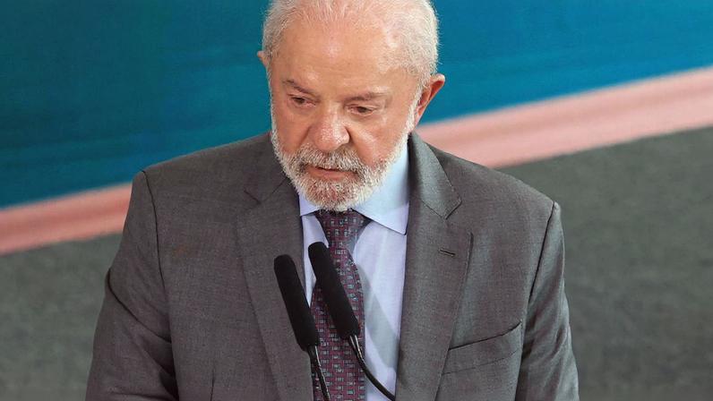 Luiz Inácio Lula da Silva participa de cerimônia de assinatura de decretos que regulamentam o Estatuto Digital da Criança e do Adolescente - ECA.