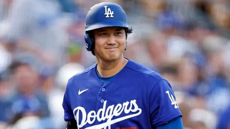 Shohei Ohtani: jogador mais bem pago da liga de beisebol dos Estados Unidos e Canadá