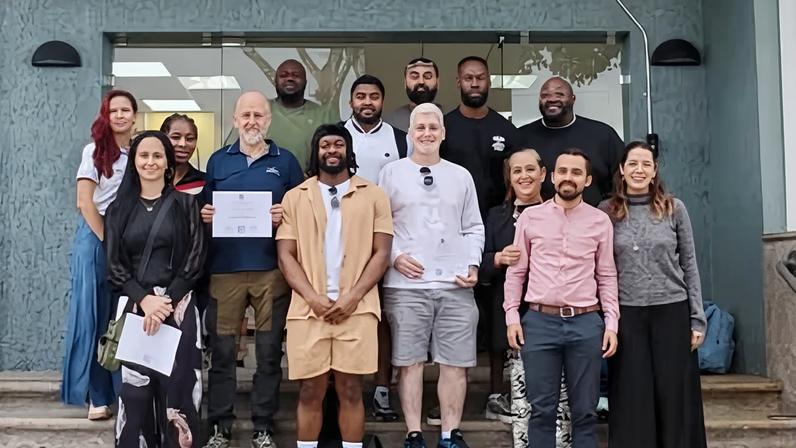 Aprendizado internacional no País de Gales corre risco de encerramento