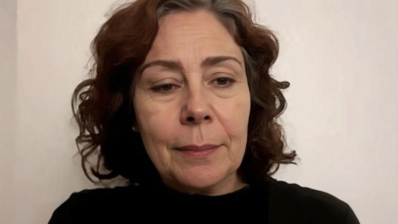 Carla Zambelli fala por videoconferência em sessão na CCJ sobre sua cassação