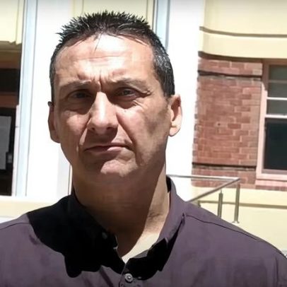 Dezi Freeman é morto pela polícia após caçada de sete meses