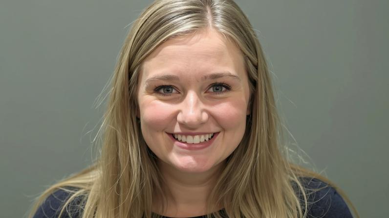 Foto de ficha policial de Kendra Duggar é divulgada após prisão no Arkansas