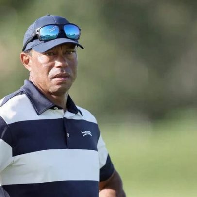 Tiger Woods envolvido em acidente com capotamento na Flórida