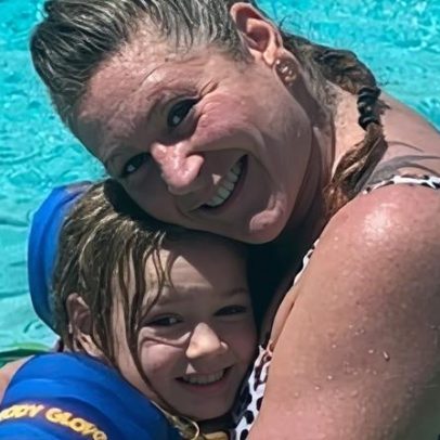 Mãe e filha canadenses traumatizadas pela detenção pela ICE, diz marido