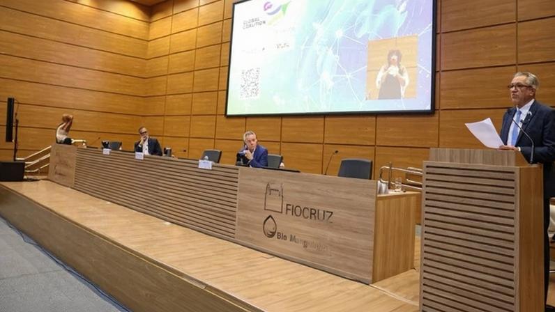 Ministério da Saúde lidera coalizão global em busca de vacinas contra dengue