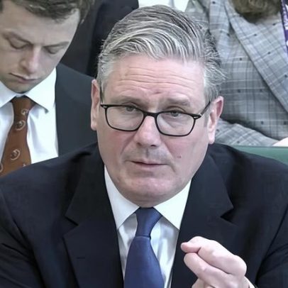 Viagem do comitê de ligação de Starmer foi pouco envolvente, como ele quis