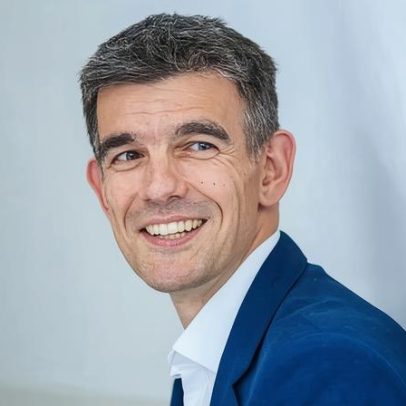Matt Brittin, novo chefe da BBC que curte Doctor Who, pode não ter tempo para dormir