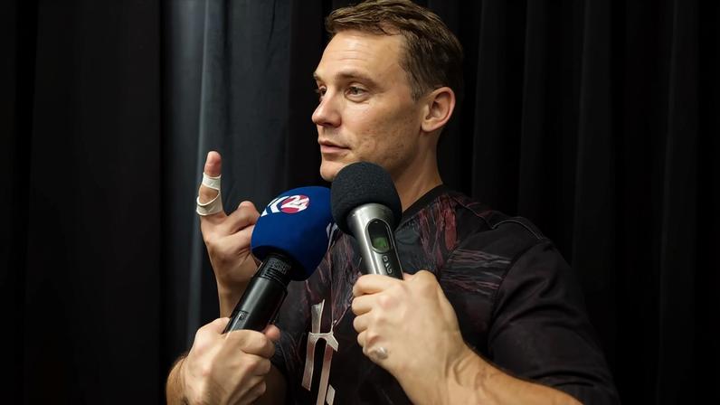 Bayern perde terceiro goleiro sem Neuer e Urbig em semana de Champions