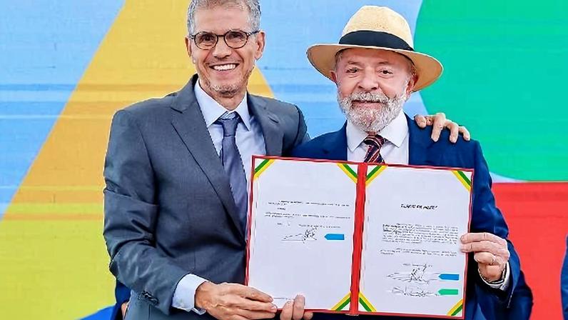 Sidônio Palmeira na posse na Secretaria de Comunicação Social
