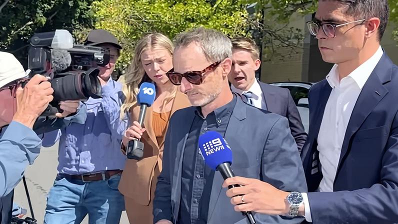 Jasper Jones author Craig Silvey leaves Fremantle magistrates court in Perth. He faces additional charges of producing child exploitation material.