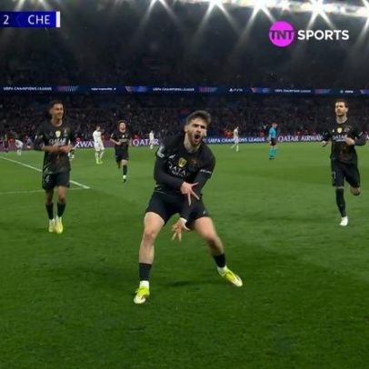 Uefa abre investigação de empurrão de jogador do Chelsea a gandula na Champions