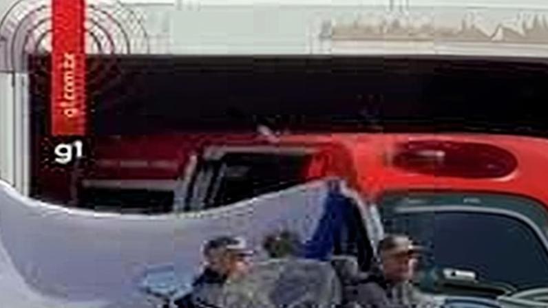 Bolsonaro chega ao hospital depois de passar mal na Papudinha