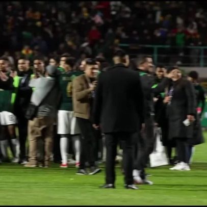 Goleiro boliviano perto dos 40 vive sonho inédito na Copa
