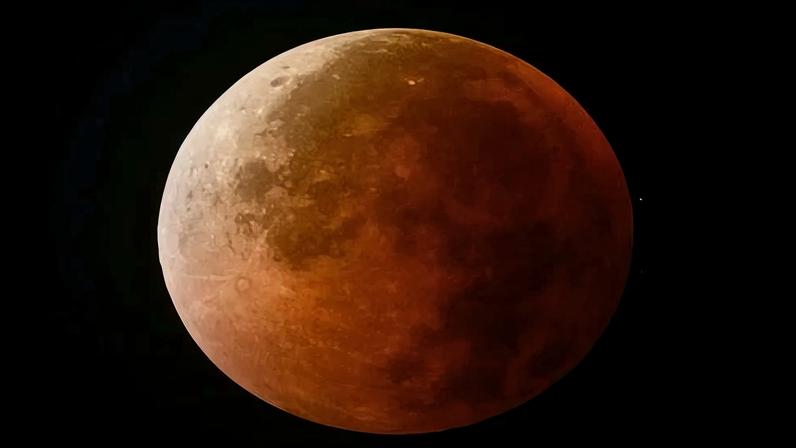 Raro eclipse lunar total de lua de sangue ilumina América do Norte, Austrália e Nova Zelândia