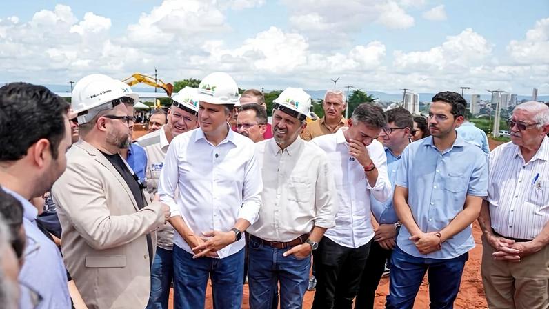MEC vistoria obras do Hospital Universitário da UFCA