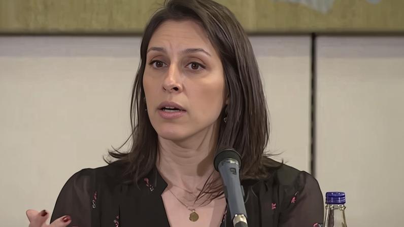 Imigrantes iranianos no Reino Unido dizem que guerra fortalece o regime de Teerã