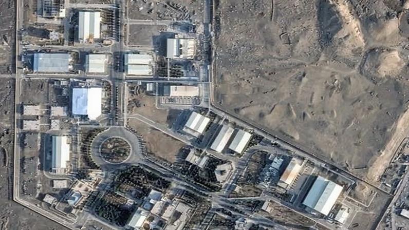 EUA avaliam envio de forças ao Irã para garantir estoque nuclear segundo relatos