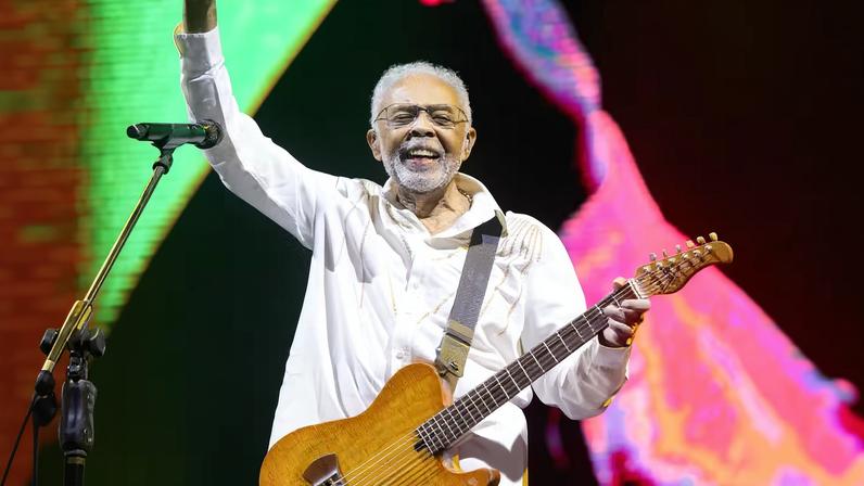Gilberto Gil faz o show de encerramento da turnê 'Tempo Rei' — Foto: Lucas Ramos / Brazil News