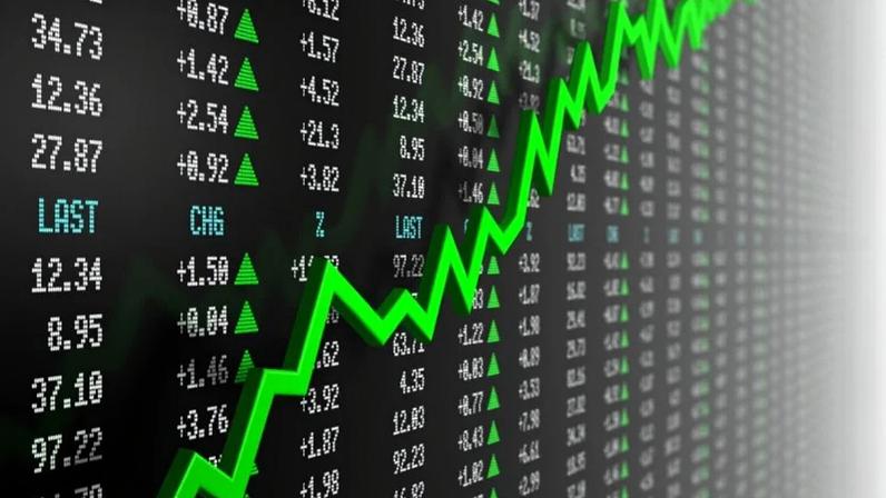 Gráfico mostra movimento de subida enquanto índices aparecem no fundo