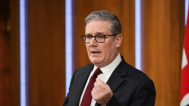 Starmer afirma que o Reino Unido não entrará em guerra maior no Oriente Médio