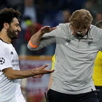 Klopp elogia Salah como insubstituível e cita filme Mo com final feliz