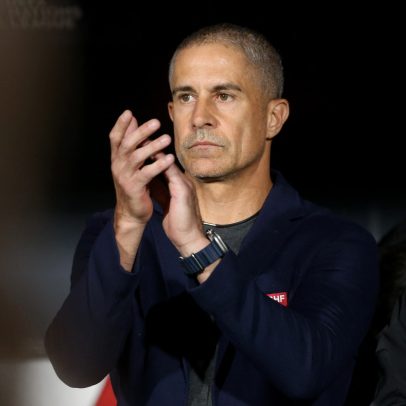 Sylvinho tenta manter legado de 100 anos de técnicos brasileiros na Copa