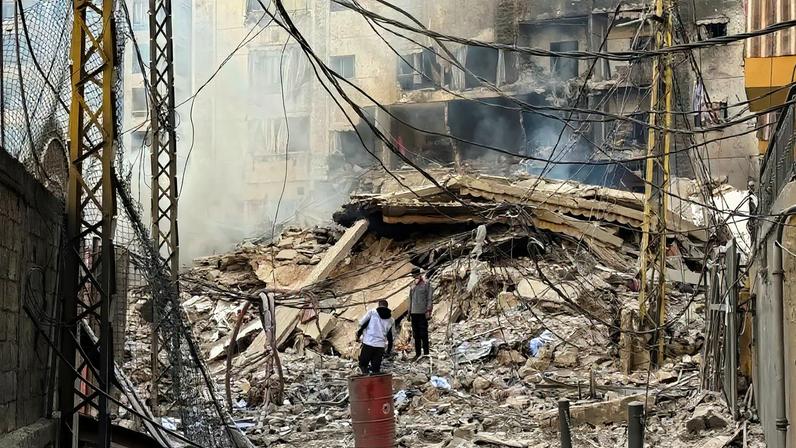 Guerra deixa crianças feridas ou mortas em salas de aula diariamente