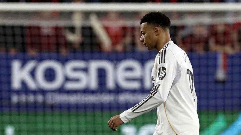 Arbeloa espera retorno de Mbappé no Real Madrid contra o Manchester City