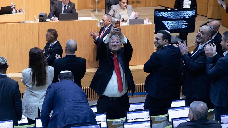 Israel aprova pena de morte para palestinos acusados de terrorismo