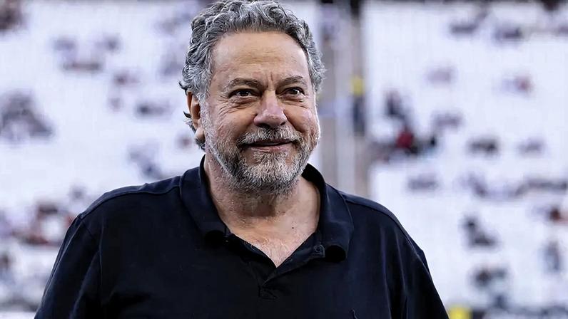 Nova votação do balanço do São Paulo pode definir futuro de Casares