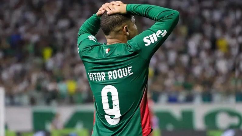 Vitor Roque em ação pelo Palmeiras (Foto: Theo Daolio/MOCHILA PRESS)