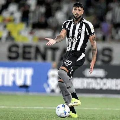 Barboza projeta sequência e manda recado sobre renovar com o Botafogo