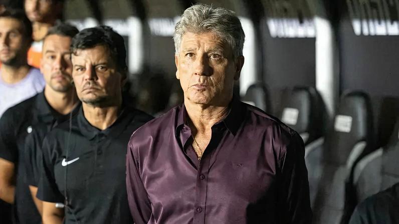 Vasco estreia com Renato Gaúcho apostando no simples para recuperar confiança