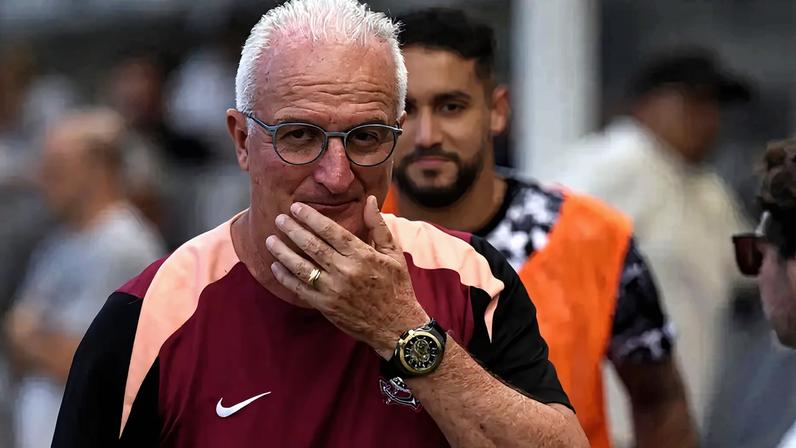 Torcedores do Corinthians estranham decisão de Dorival para o jogo