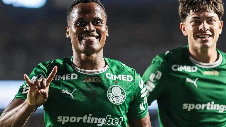 Palmeiras vence São Paulo com gol de Arias e lidera o Brasileirão