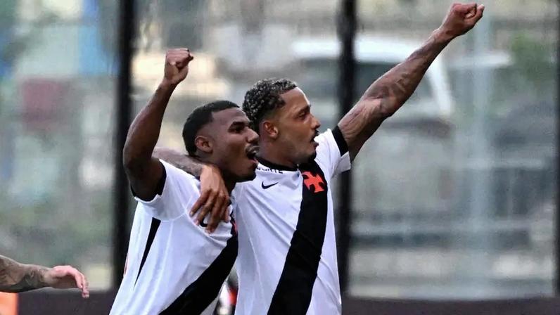 Vasco vence Grêmio em São Januário e encerra março invicto