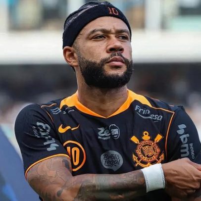 Corinthians planeja engenharia financeira para renovar com Memphis