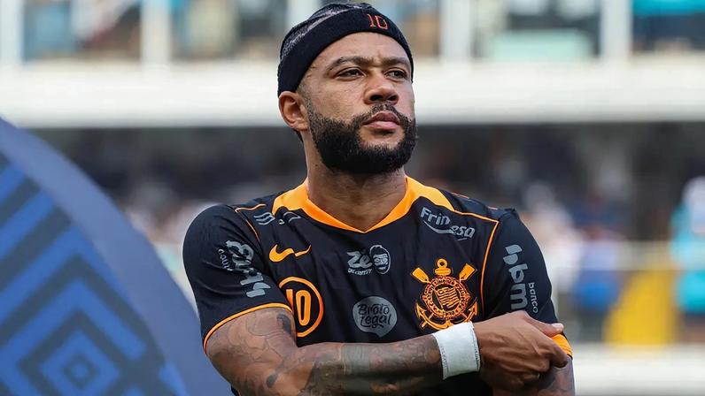 Corinthians planeja engenharia financeira para renovar com Memphis