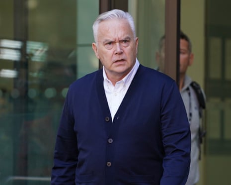 Huw Edwards afirma que drama da Channel 5 não retrata a realidade